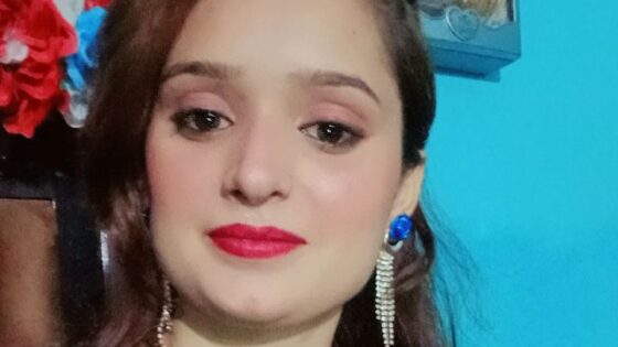 Image of Sensual Pakistani Kashmiri Poshton Reveals Nude Beauty part 1-Linkwallah.com